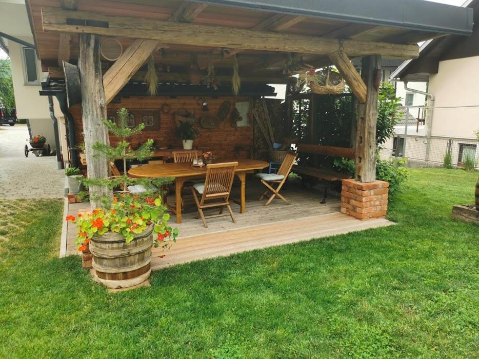 Barn House Mm Apartment Bled Luaran gambar