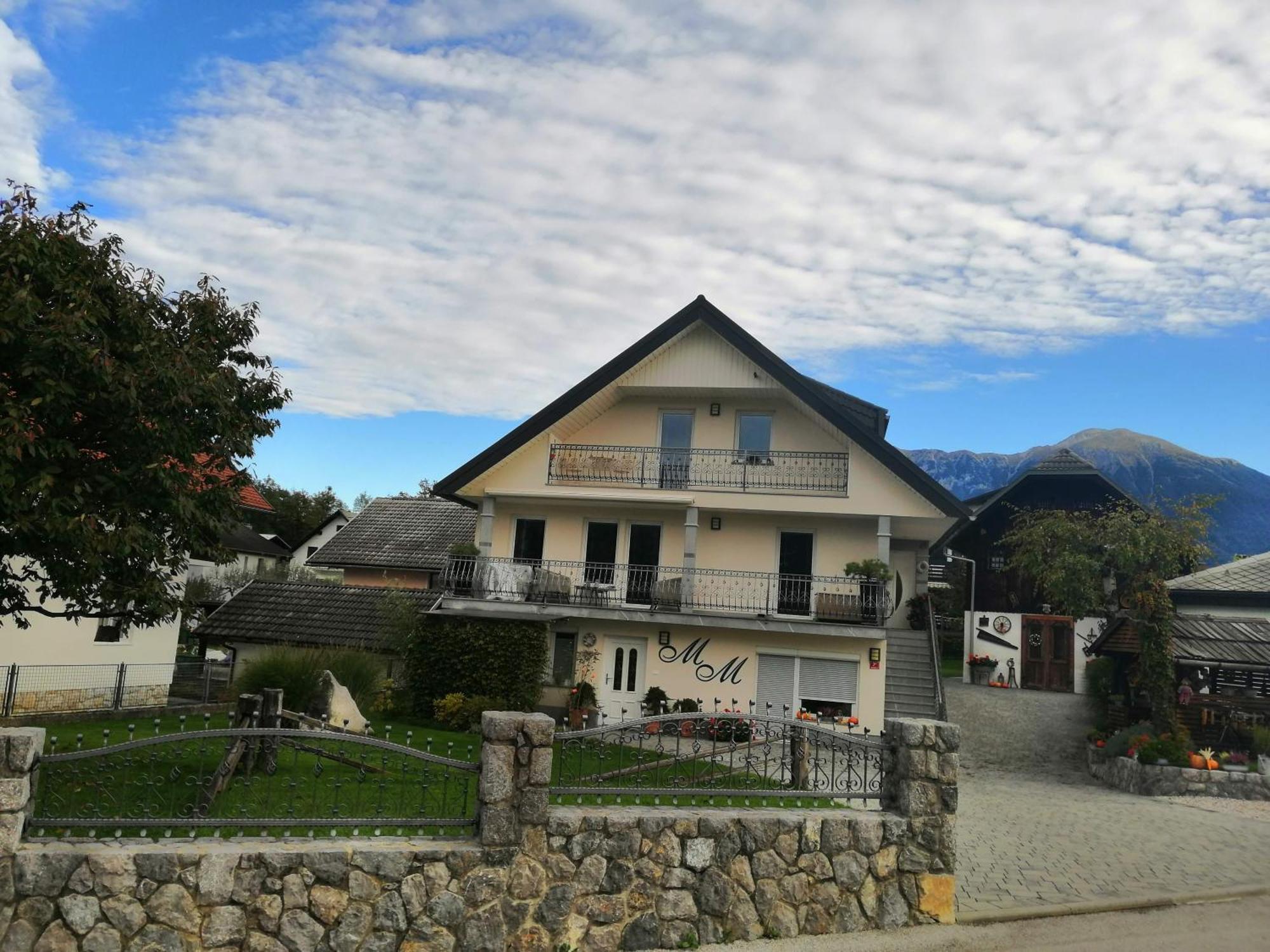 Barn House Mm Apartment Bled Luaran gambar